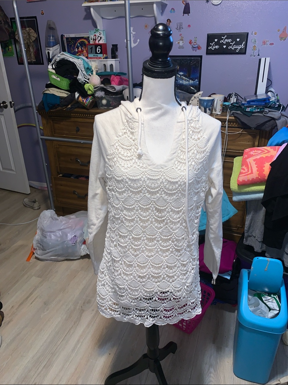Maurices Women’s Cream Seashell Crochet Front Hoodie Sweater V-neck